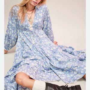 Pappiet Midi Dress in Bluebell Combo